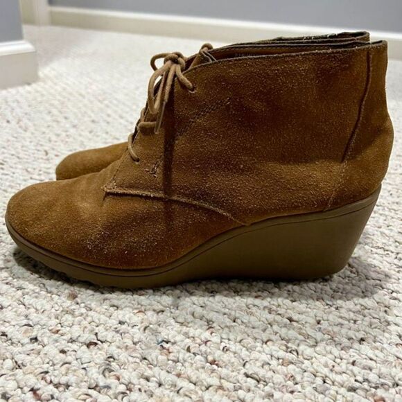 White Mountain Kahlua Women's Suede Leather Wedge Ankle Booties Size 10M - Picture 6 of 12